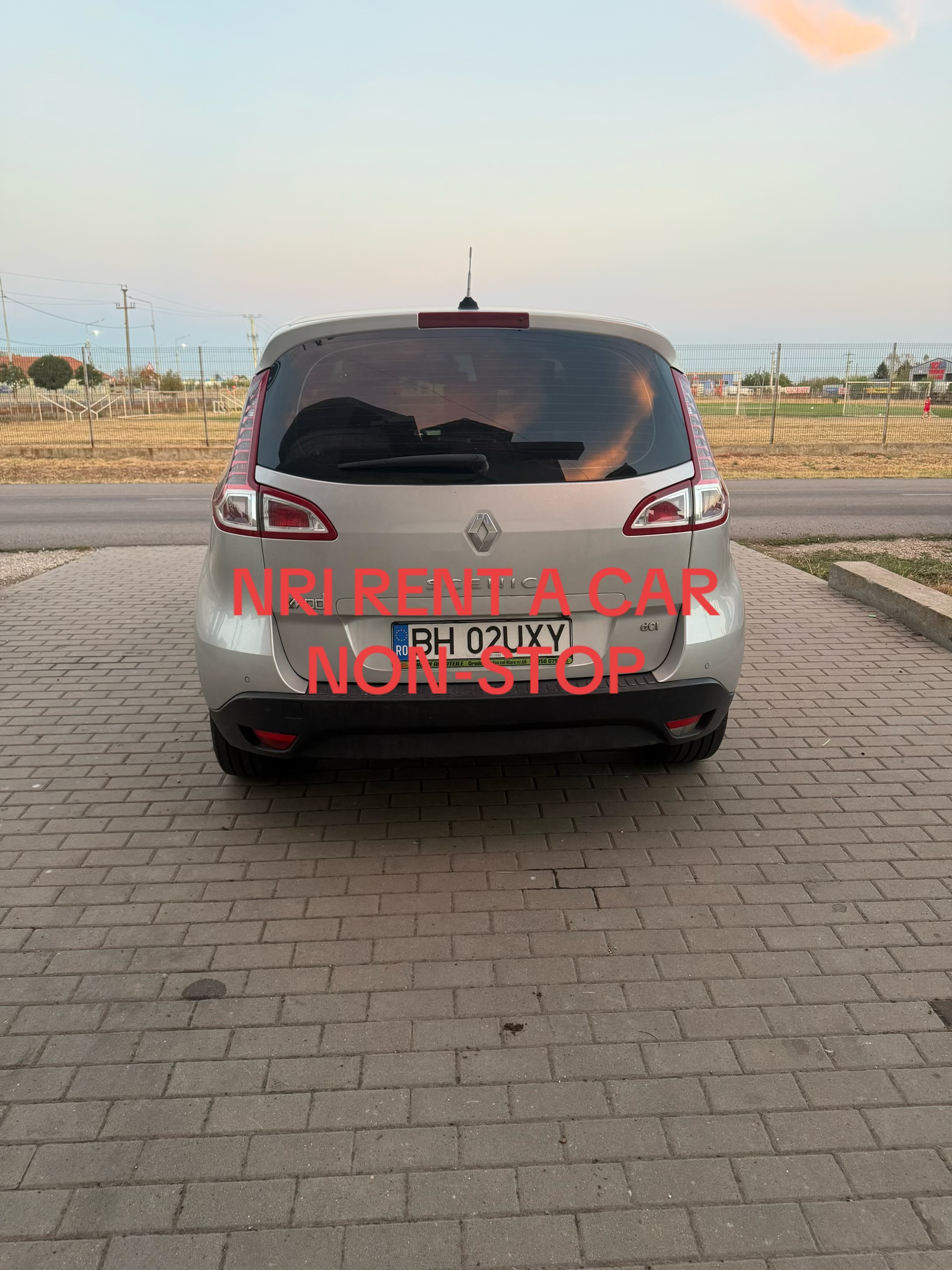 Renault MEGANE SCENIC, spate
